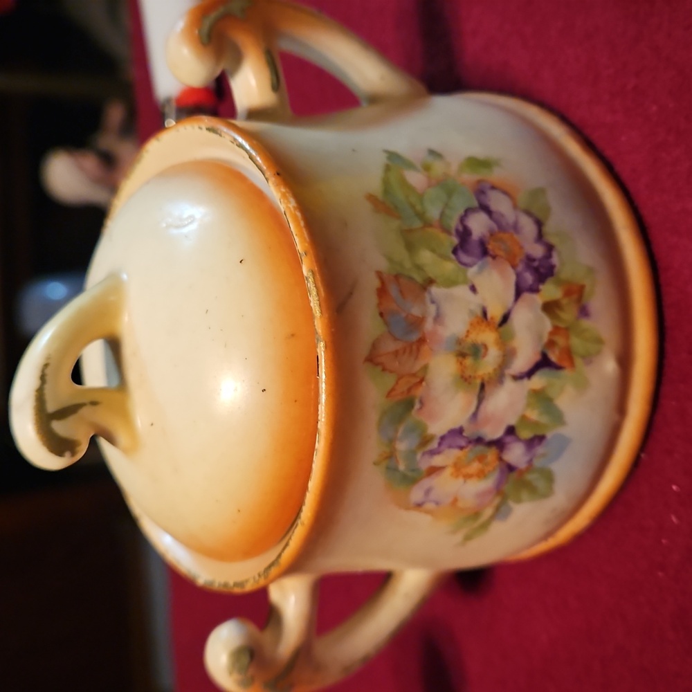 Antique porcelain sugar bowl w/ lid made in Slavakia handpainted flower